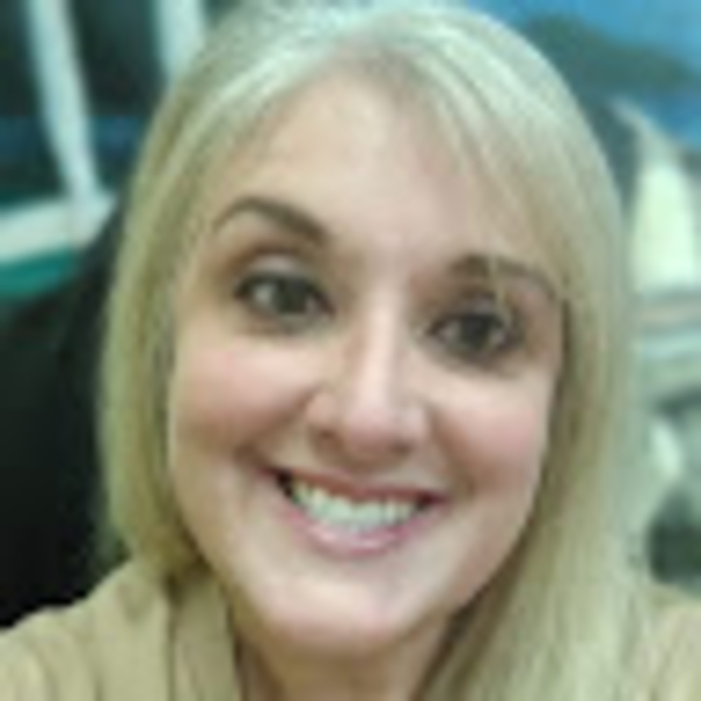 Meet your Posher, Rebecca